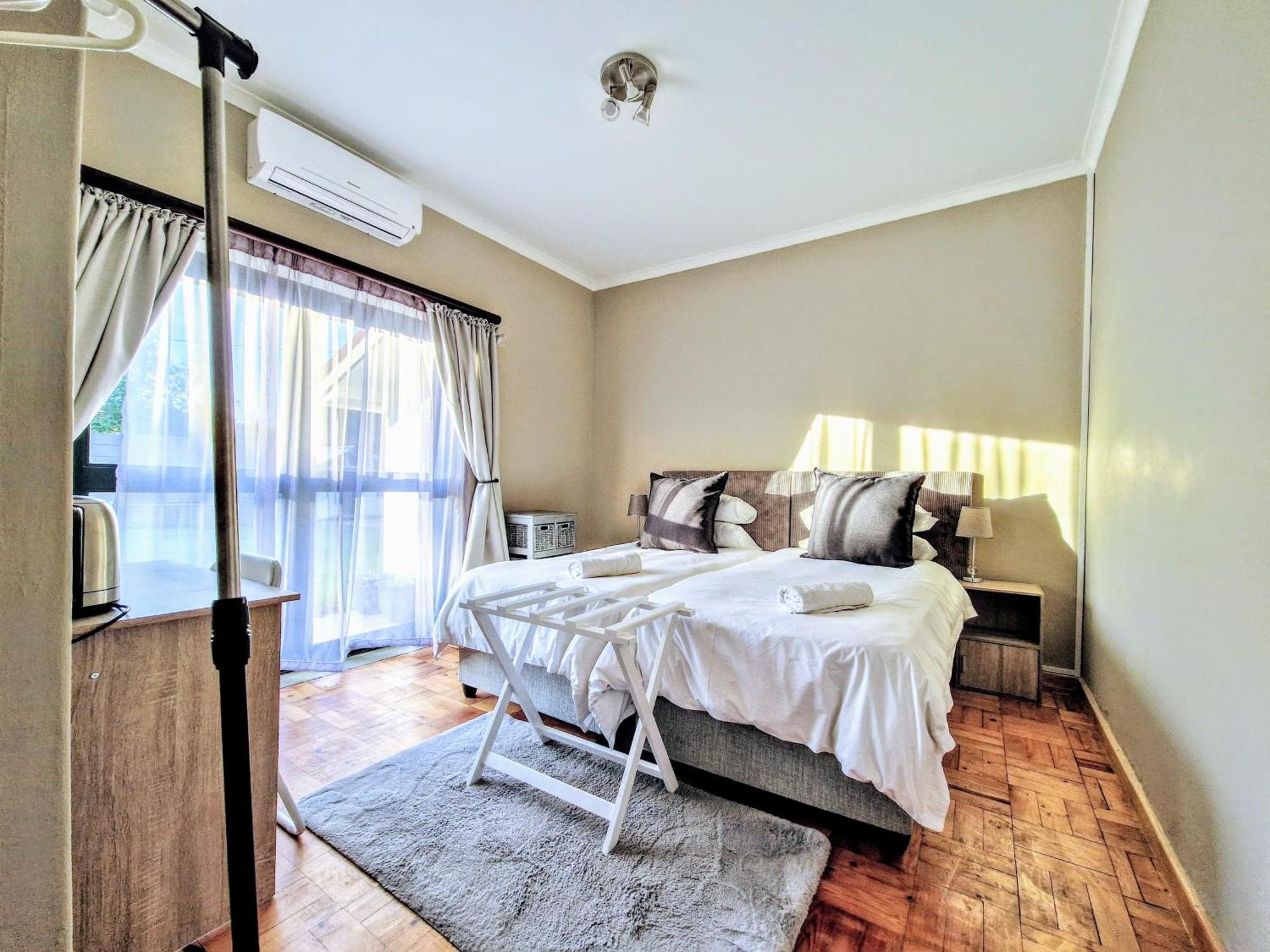 9 On Drommedaris Hotel Stellenbosch Luaran gambar